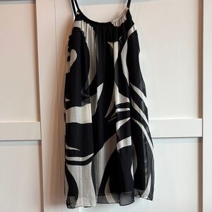 Laundry by Design Elegant Black and White Dress